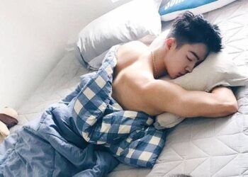 6 bat thuong khi thuc day buoi sang co the la dau hieu ung thu Cách nhận biết ung thư khi có 6 dấu hiệu bất thường vào buổi sáng 6 bất thường khi thức dậy buổi sáng có thể là dấu hiệu ung thư