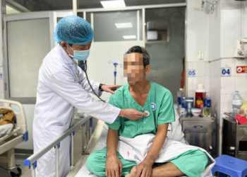 Bị ngưng tim, trên đường đưa từ TP.HCM về quê lo hậu sự bất ngờ tỉnh lại và được cứu sống