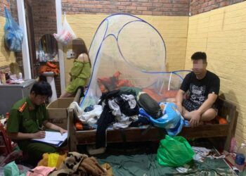 “Cơm không lành, canh không ngọt”, cô gái trẻ bị chồng hờ cướp tài sản