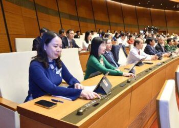 dau gia bien so dep tu 172023 khoi diem 40 trieu dong Sẽ đấu giá khởi điểm 40 triệu đồng cho biển số đẹp bắt đầu từ 1/7/2023 Đấu giá biển số đẹp từ 1/7/2023, khởi điểm 40 triệu đồng