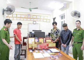 Dùng hình ảnh hot girl, tự nhận trợ lý giám đốc công ty xổ số để lừa đảo