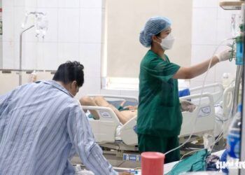 dung thuoc ha sot nao an toan Dùng thuốc hạ sốt nào an toàn cho các bệnh nhân bị sốt xuất huyết? Dùng thuốc hạ sốt nào an toàn?