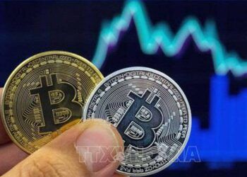 Giá Bitcoin chạm mức thấp nhất trong 2 năm