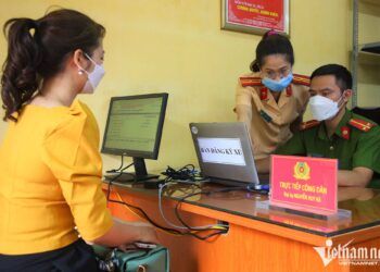 Né biển số ô tô đuôi 49, 53, vạn sự có 'nở hoa'?