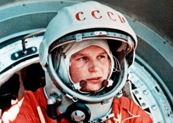 Người phụ nữ đầu tiên đi vào không gian