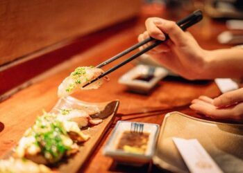 Tại sao người Nhật không ăn cá sông mà chỉ thích cá biển?