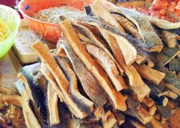 Việt Nam có những món đặc sản "nghe tên là hết hồn" nhưng hương vị vô cùng độc đáo