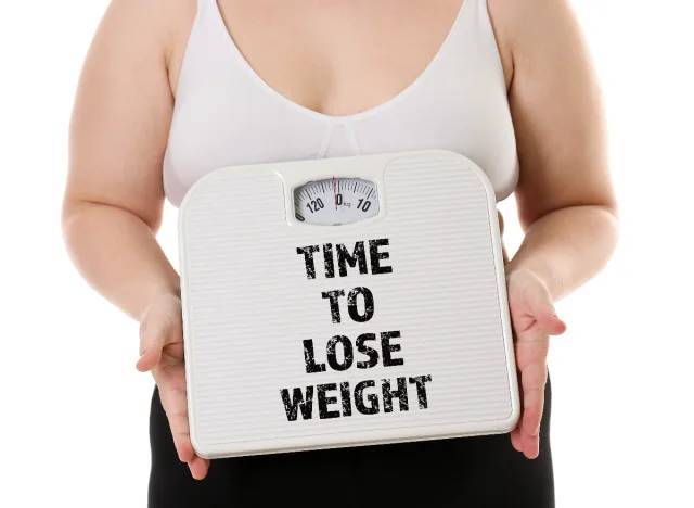 5 'cảnh báo đỏ' bạn cần xem xét ngay việc giảm cân, tránh để sức khỏe thêm tồi tệ