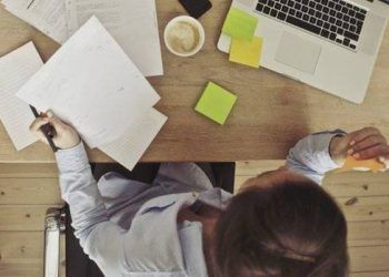 8 bước giúp thoát khỏi "vòng xoáy bận rộn" cuối năm