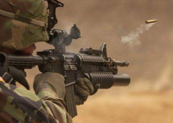 Áo chống đạn làm từ tế bào người ngăn được đạn siêu thanh