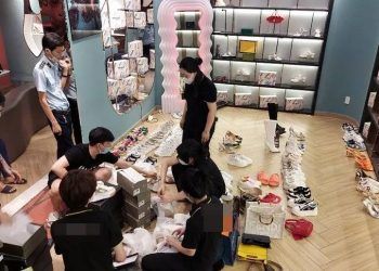 Bị 'sờ gáy', cửa hiệu Trang Nemo có dấu hiệu bán hàng giả