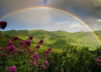 Cầu vồng xuất hiện ngày càng nhiều, báo hiệu hiểm họa về biến đổi khí hậu