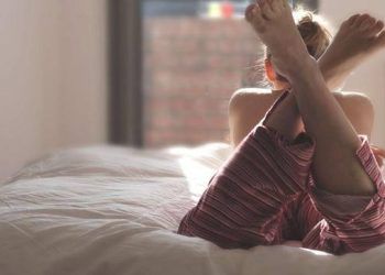 Choáng váng phát hiện chồng nghiện sex