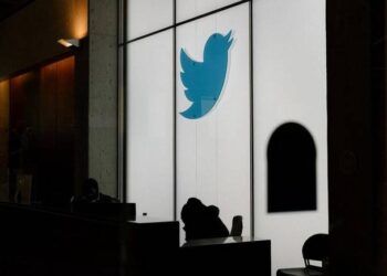 cuoc chien tranh gianh nhan tai twitter Twitter sa thải hàng loạt nhân viên trở thành cơ hội của các công ty khác tìm nhân tài Cuộc chiến tranh giành nhân tài Twitter