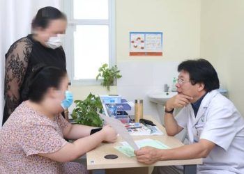 giam can thanh cong tu 110 kg nguoi phu nu u40 lan dau lam me Một phụ nữ nặng 110kg vừa sinh con đầu lòng sau khi phẫu thuật tạo hình dạ dày để giảm cân Giảm cân thành công từ 110 kg, người phụ nữ U40 lần đầu làm mẹ