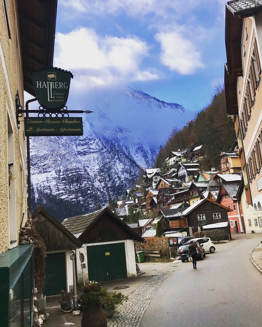 Hallstatt - Ngôi làng cổ trên thiệp Giáng sinh