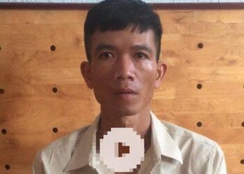 Hiếp dâm, đâm người yêu cũ vì không chịu quay lại