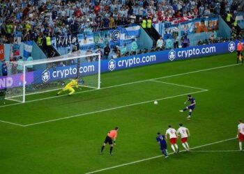 Messi lên tiếng về kỷ lục đá phạt đền siêu tệ ở World Cup