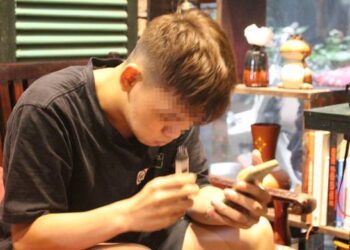 nguyên nhân bộ  tế đề nghị cấm thuốc lá điện tử?