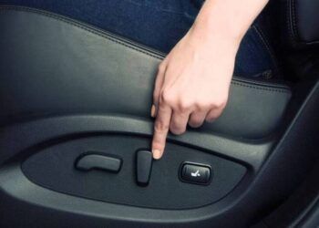 Những lưu ý cho chị em mới lái ô tô