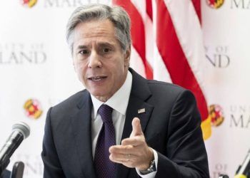 Ông Blinken: Mỹ không khuyến khích Ukraine tấn công sâu vào căn cứ Nga