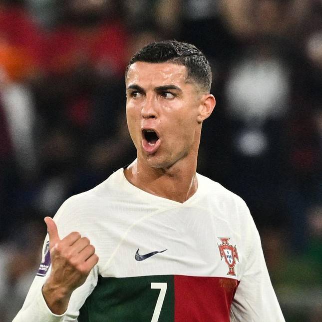 Ronaldo thừa nhận nói cầu thủ Hàn Quốc 'câm mồm'