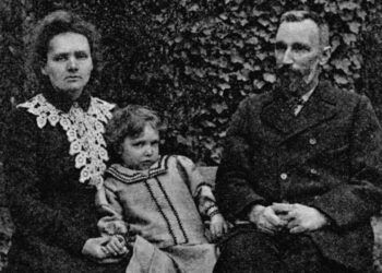 tai sao giai nobel cua marie curie lai co y nghia vo cung to lon doi voi khoa hoc hien d Giải thưởng Nobel Marie Curie có ý nghĩa vô cùng to lớn đối với khoa học hiện đại Tại sao giải Nobel của Marie Curie lại có ý nghĩa vô cùng to lớn đối với khoa học hiện đại?