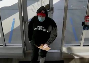 Tên cướp liên ngân hàng bị bắt chỉ vì một chiếc ống hút