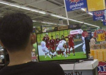 tranh cai tai thai lan doa dua nhau ra toa vi ban quyen truyen hinh world cup Thái Lan: Bỏ tiền mua bản quyền World Cup nhưng người dân lại không được xem Tranh cãi tại Thái Lan: Doạ đưa nhau ra toà vì bản quyền truyền hình World Cup