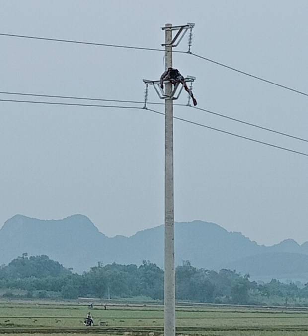 Vụ người đàn ông bị điện giật cháy đen: Nạn nhân không phải là nhân viên công ty