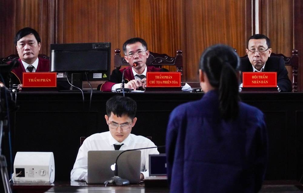 Xét xử cựu CEO Alibaba: Thái độ đối lập giữa chủ mưu và đồng phạm
