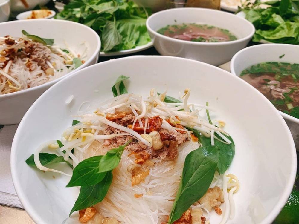 ‘Phở 2 tô’ - đặc sản không thể bỏ qua khi ghé thăm phố núi Gia Lai