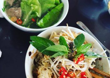 ‘pho 2 to dac san khong the bo qua khi ghe tham pho nui gia lai ‘Phở 2 tô’ - đặc sản nhất định phải thử khi ghé thăm phố núi Gia Lai ‘Phở 2 tô’ - đặc sản không thể bỏ qua khi ghé thăm phố núi Gia Lai