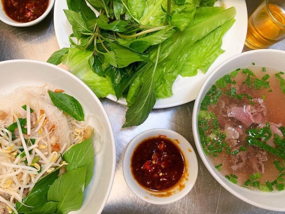 ‘Phở 2 tô’ - đặc sản không thể bỏ qua khi ghé thăm phố núi Gia Lai