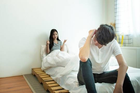 4 thời điểm vợ chồng nên 'ly hôn khi ngủ' để cả 2 khỏe đẹp, hạnh phúc hơn