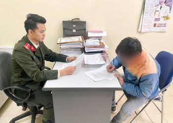 Bình luận bôi nhọ CSGT trên mạng xã hội, nam thanh niên bị phạt 5 triệu đồng