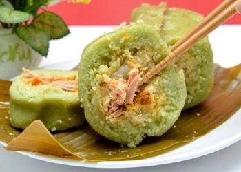 Chuyên gia chỉ cách nhận biết bánh chưng luộc bằng pin độc hại