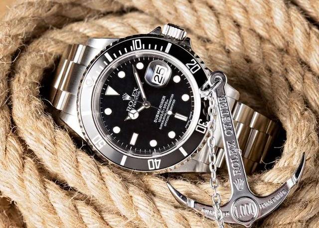 Đồng hồ Rolex: Khoản đầu tư tốt hơn cả chứng khoán, vàng và bất động sản