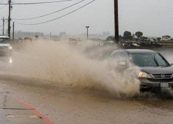 Hiện tượng thời tiết khắc nghiệt gây ra thay đổi khí hậu đột ngột trên thế giới