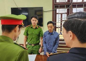khoi to bat giam tai xe say xin gay tai nan lien hoan tren cau vuot Đà Nẵng: Khởi tố, bắt giam tài xế say xỉn gây tai nạn liên hoàn trên cầu vượt Khởi tố, bắt giam tài xế say xỉn gây tai nạn liên hoàn trên cầu vượt