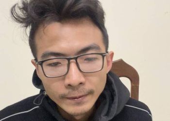 Khởi tố đối tượng doạ chặt tay con đẻ để tống tiền người thân