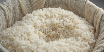 Món bánh rực rỡ trong Tết xưa