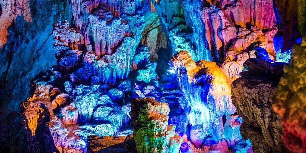 Những hang động đáng kinh ngạc nhất thế giới, Việt Nam góp một đại diện