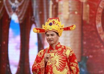 NSƯT Xuân Bắc vẫn giữ một thái độ dù gây tranh cãi về phát ngôn mắng khán giả chê "Táo Quân"