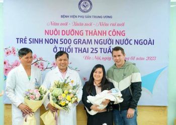 Nuôi dưỡng thành công trẻ sinh non nặng 500 gram