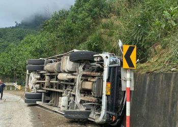 Tai nạn xe tải kinh hoàng ở Quảng Nam, 3 người tử vong