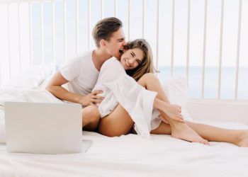 Thủ thuật tâm lý giúp các cặp đôi hâm nóng tình cảm