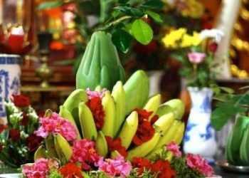 Văn khấn cúng rằm tháng Chạp dành cho thần linh và gia tiên