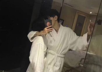 bac si tiet lo 3 thoi diem tot nhat trong ngay cho chuyen chan goi 3 thời điểm tốt nhất trong ngày để làm "chuyện ấy" Bác sĩ tiết lộ 3 thời điểm tốt nhất trong ngày cho 'chuyện chăn gối'