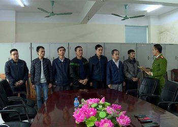 Bắt 7 bị can của 2 trung tâm đăng kiểm tại Hưng Yên